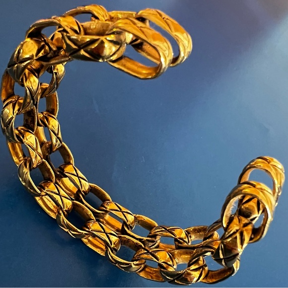 Chanel Vintage Cuff Double Row Bracelet - Picture 5 of 6